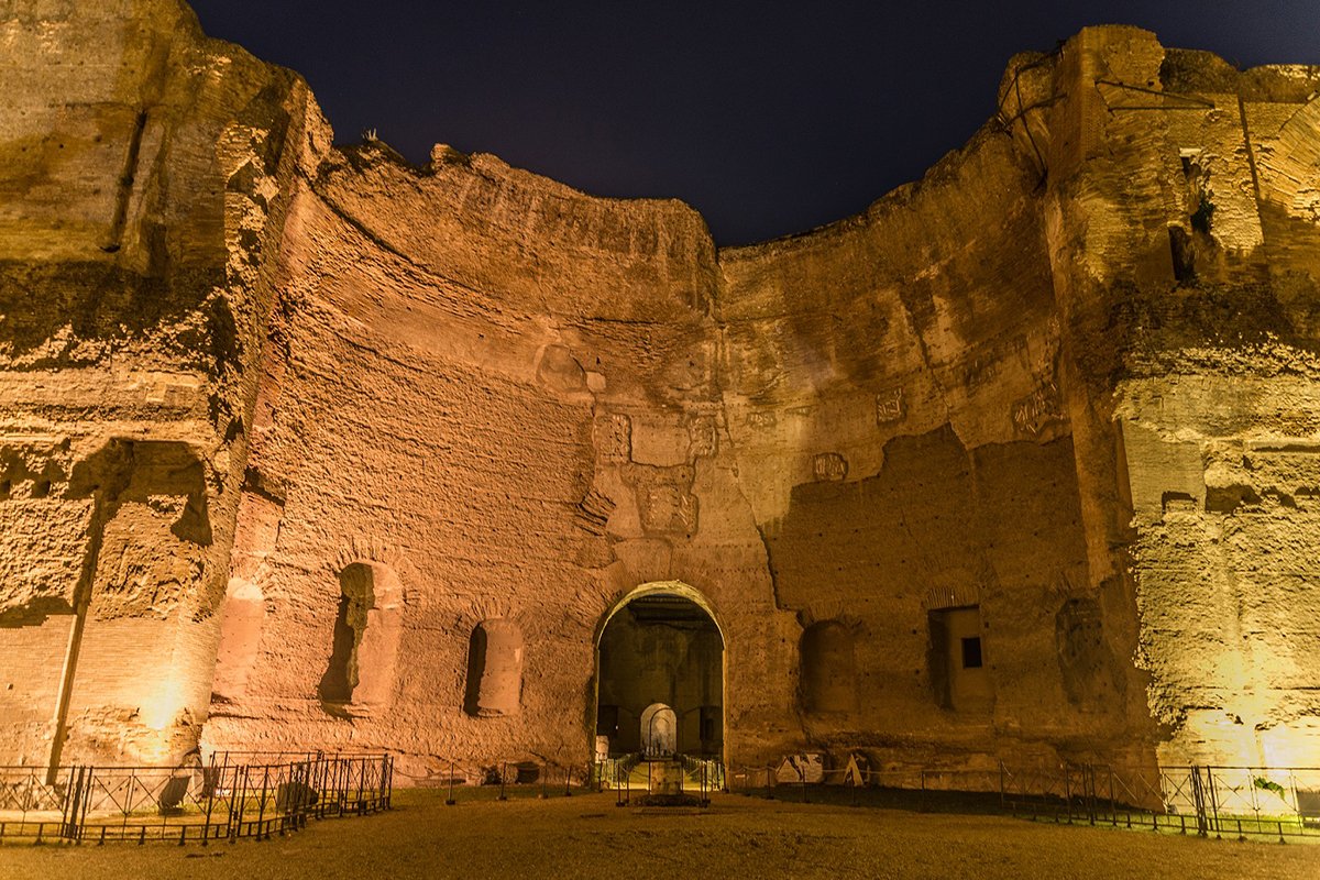 Thermae of Caracalla by night Guided tour ITALY MUSEUM